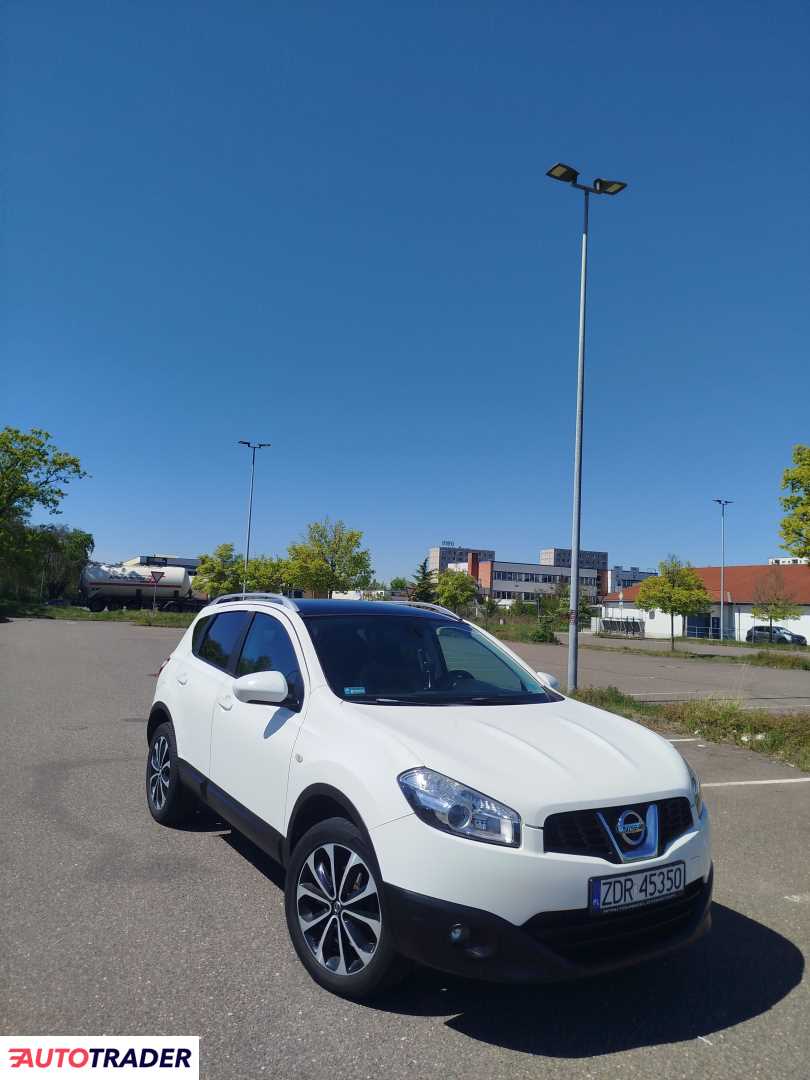 Nissan Qashqai 2012 1.5 110 KM