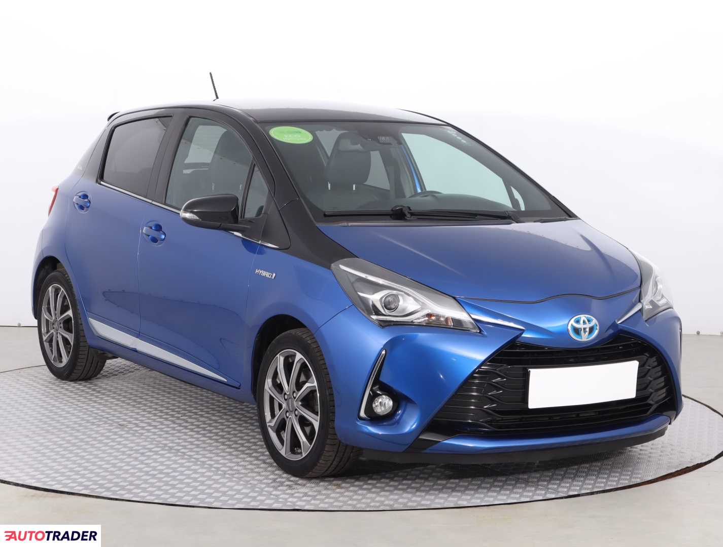 Toyota Yaris 2017 1.5 99 KM Toyota Yaris 2017 1.5 99 KM