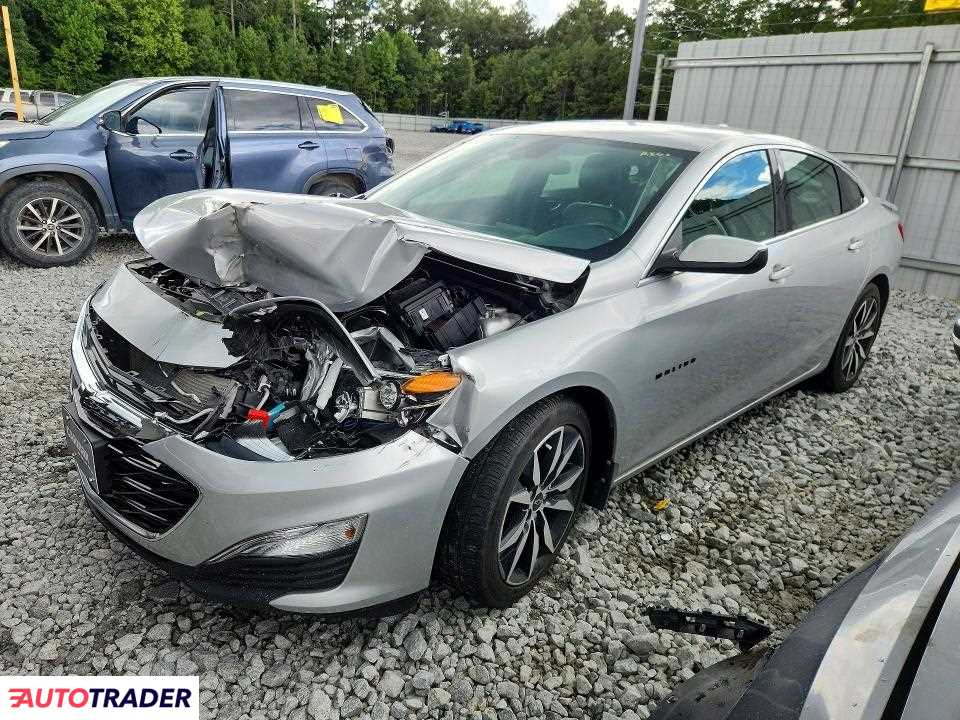 Chevrolet Malibu 2021 1