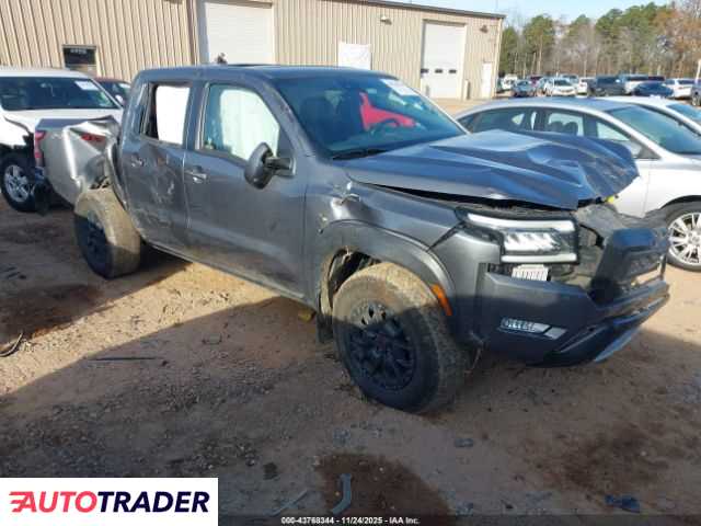 Nissan Frontier 2023 3