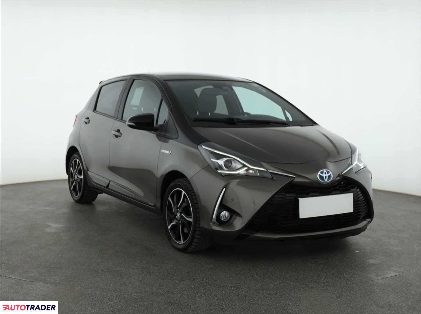 Toyota Yaris 2017 1.5 97 KM Toyota Yaris 2017 1.5 97 KM