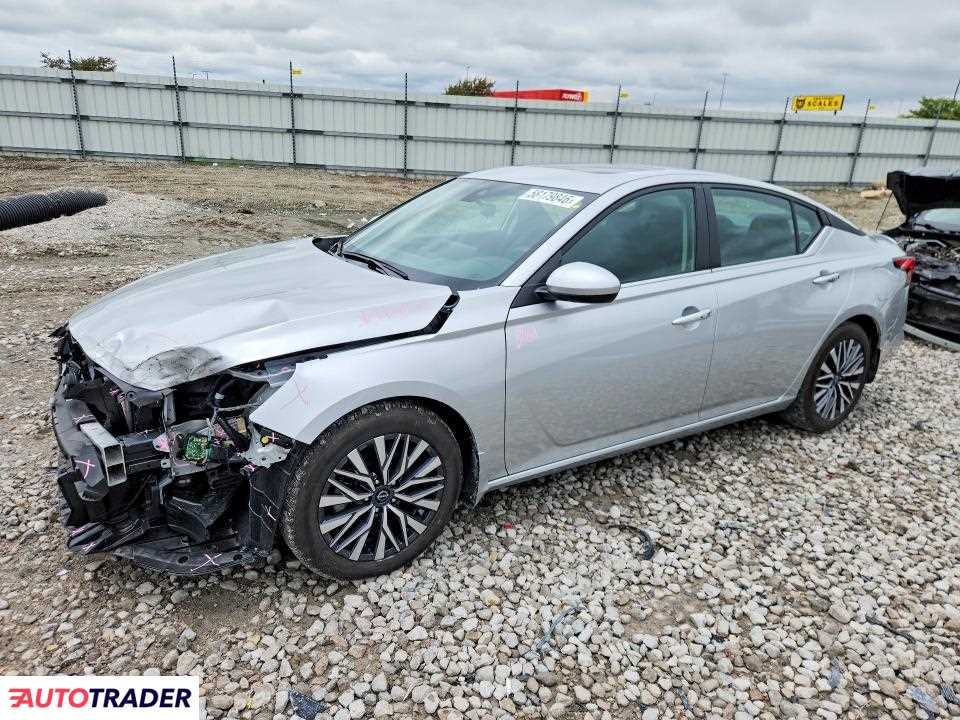 Nissan Altima 2024 2