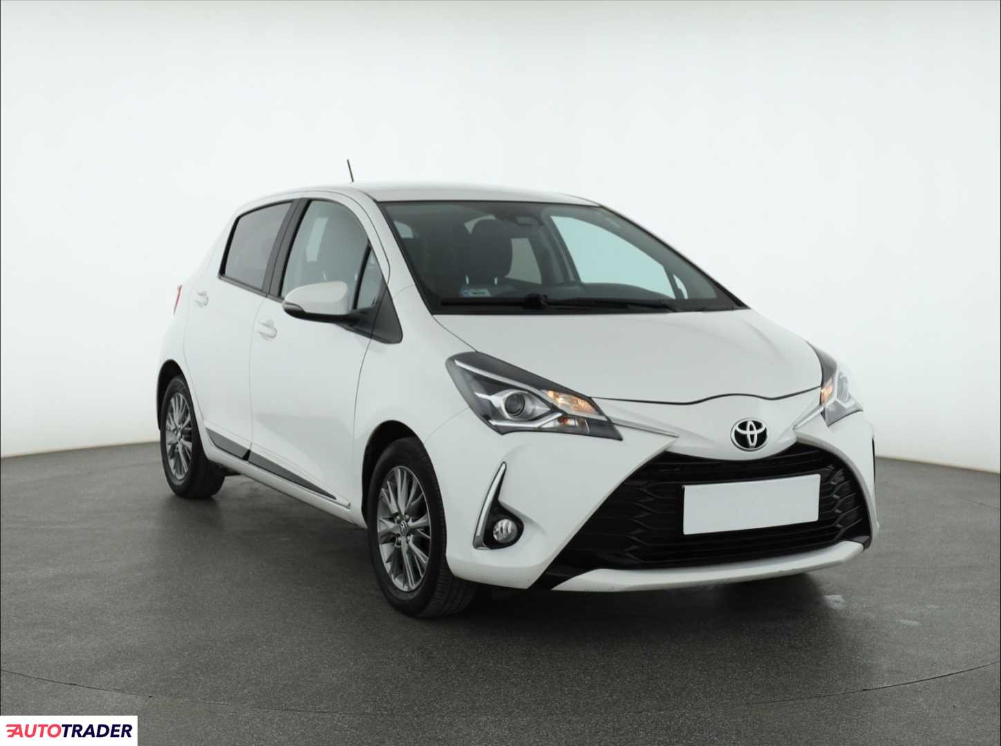 Toyota Yaris 2017 1.5 109 KM