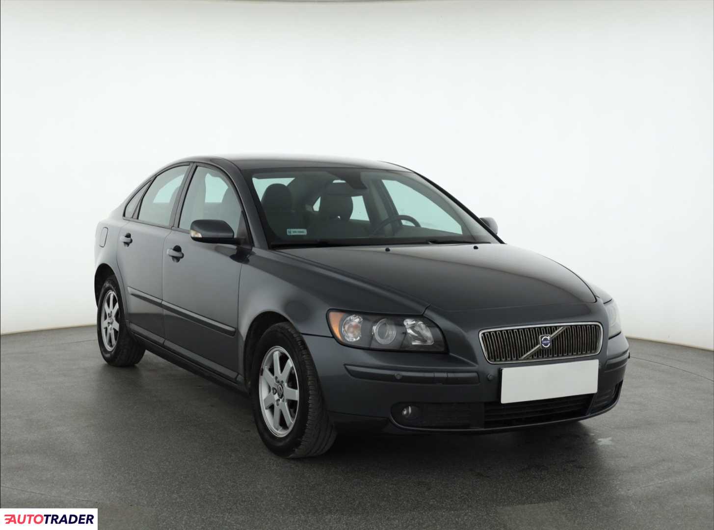 Volvo S40 2006 1.6 107 KM