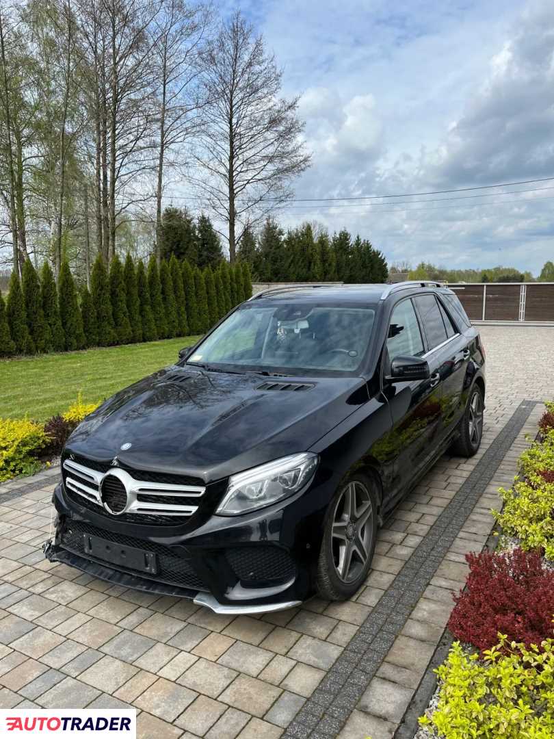 Mercedes GLE 2016 3 300 KM