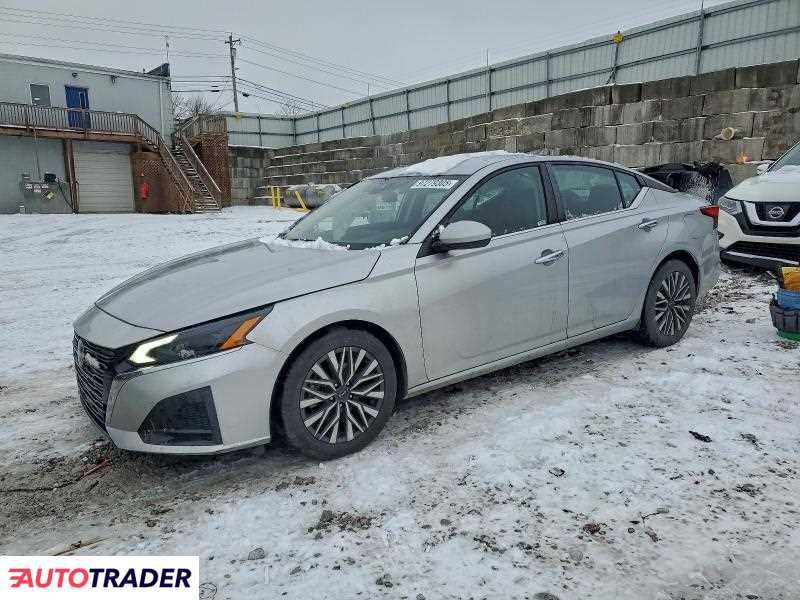 Nissan Altima 2023 2