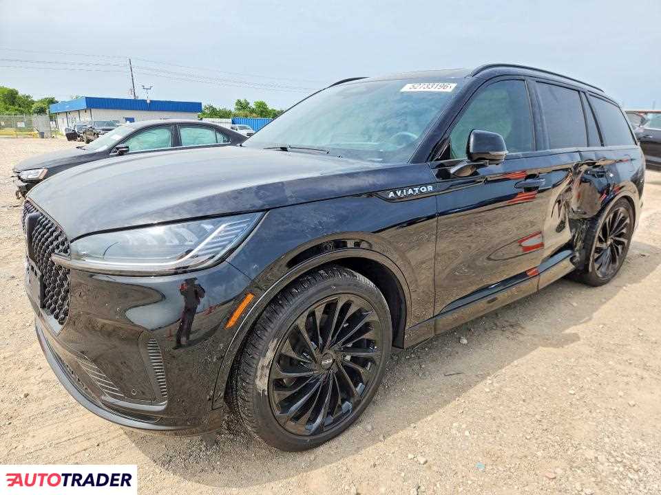 Lincoln Aviator 2026 3