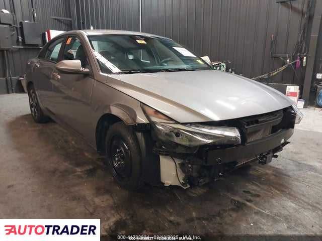 Hyundai Elantra 2023 2
