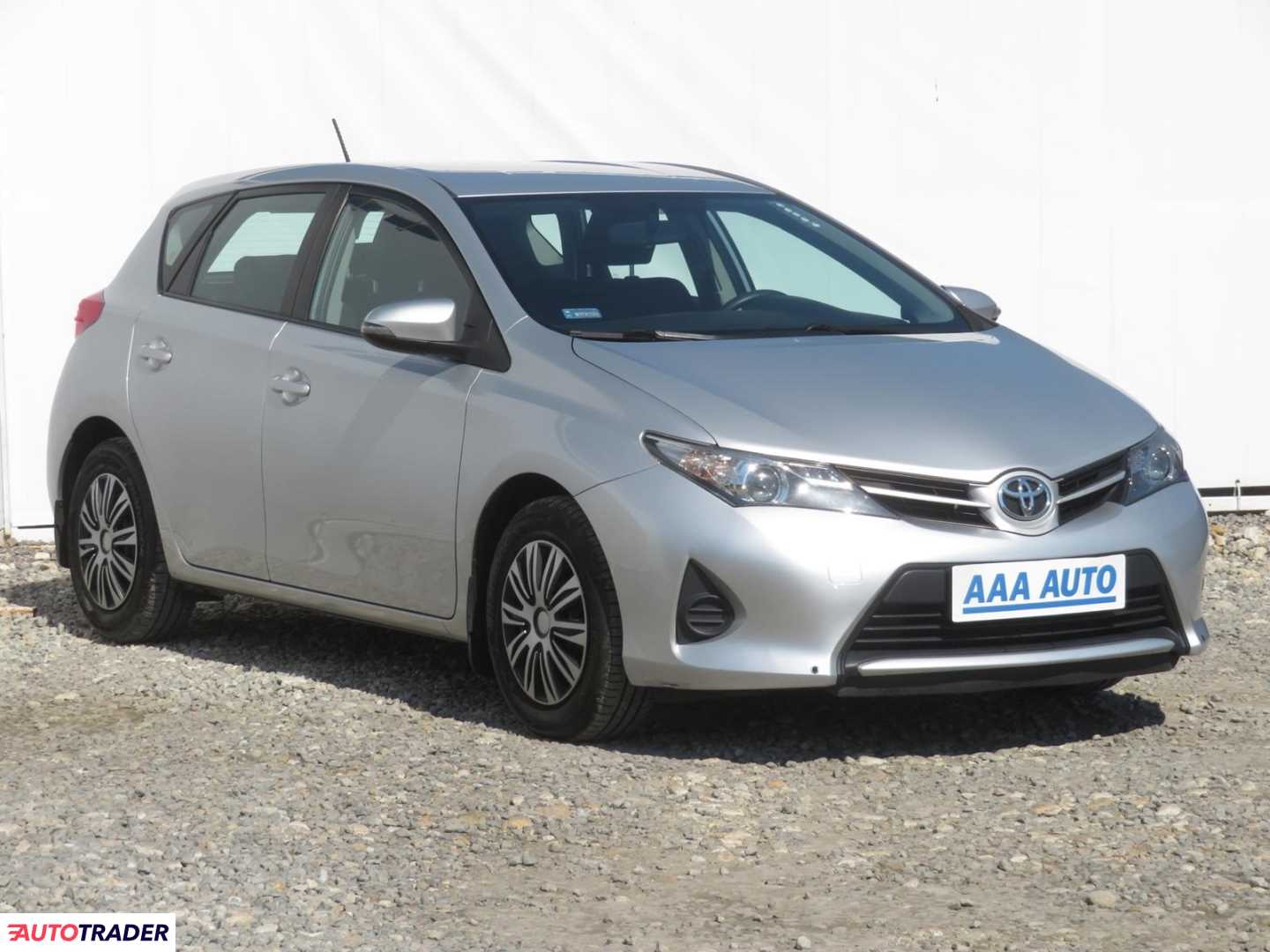 Toyota Auris 2013 1.3 97 KM Toyota Auris 2013 1.3 97 KM