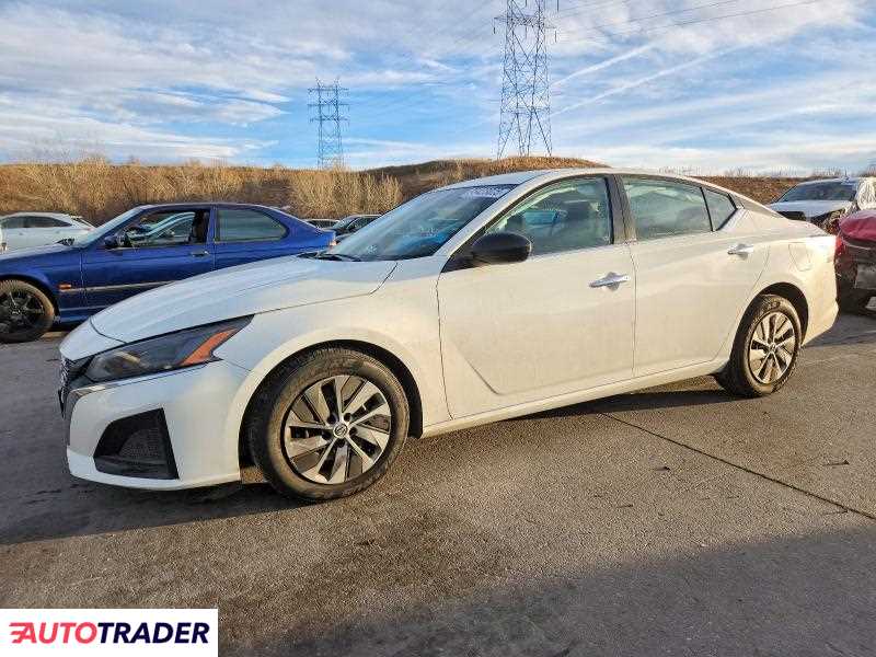 Nissan Altima 2024 2