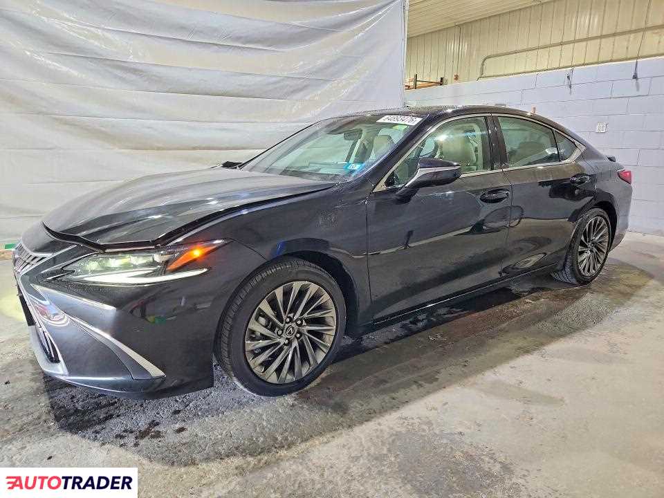 Lexus ES 2025 3