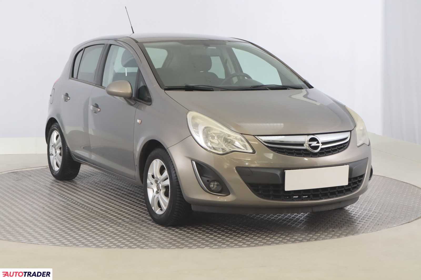 Opel Corsa 2011 1.4 85 KM
