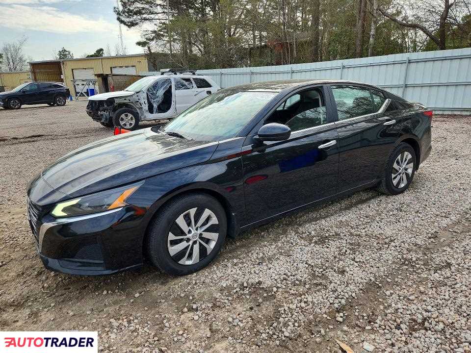 Nissan Altima 2023 2