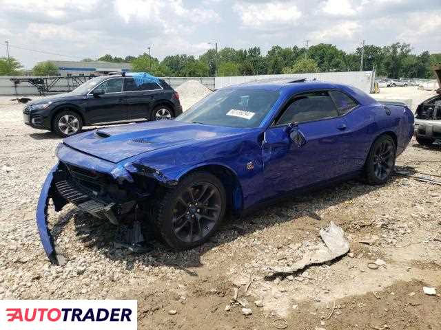 Dodge Challenger 6.0 benzyna 2022r. (LOUISVILLE)