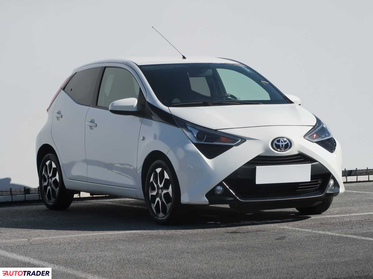 Toyota Aygo 2018 1.0 71 KM Toyota Aygo 2018 1.0 71 KM