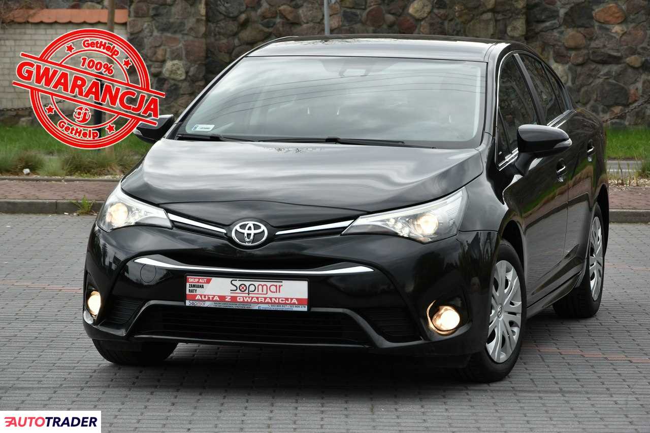 Toyota Avensis 2015 1.6 132 KM