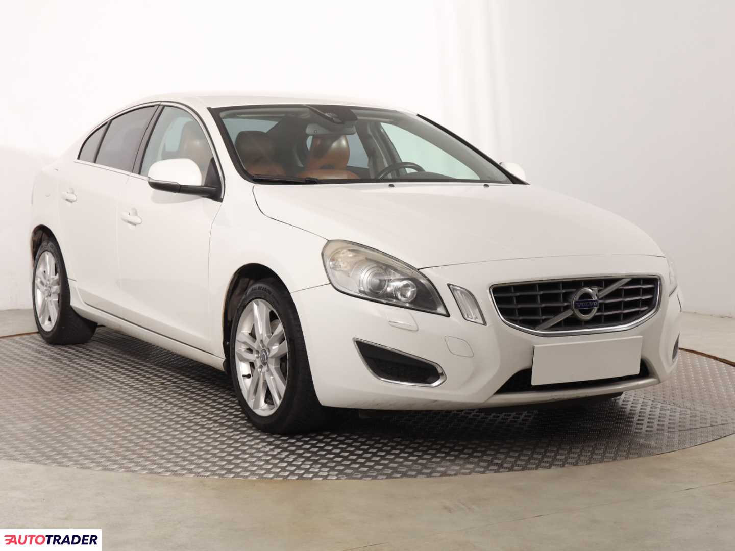 Volvo S60 2013 2.0 134 KM