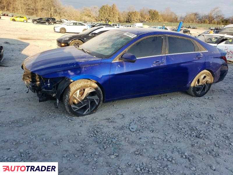 Hyundai Elantra 2025 2