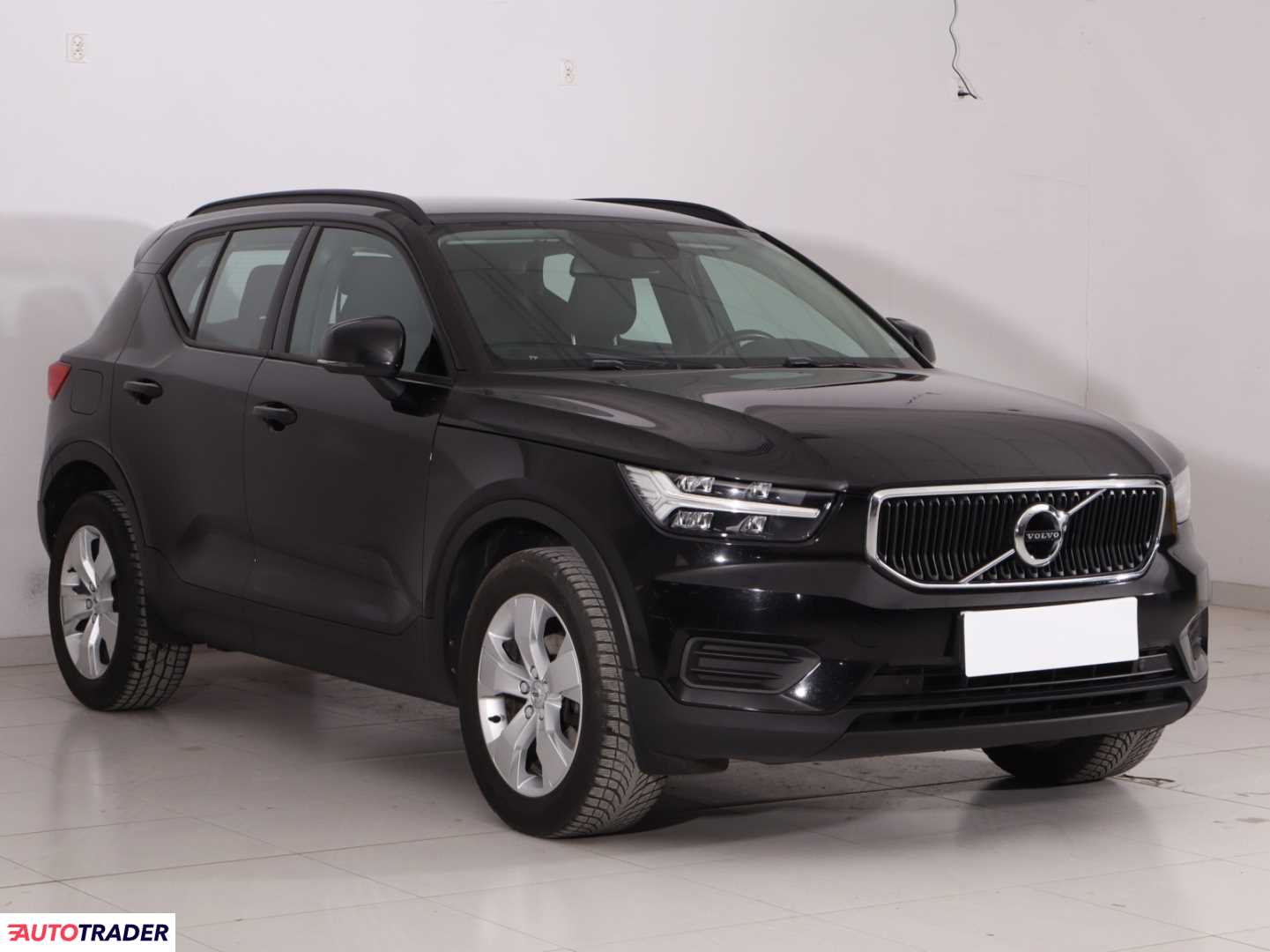 Volvo XC40 2018 2.0 147 KM