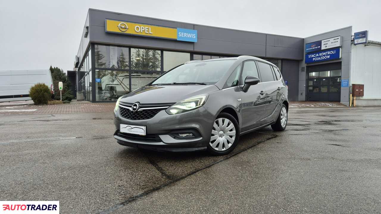 Opel Zafira 1.6 benzyna 170 KM 2016r. (Giżycko)