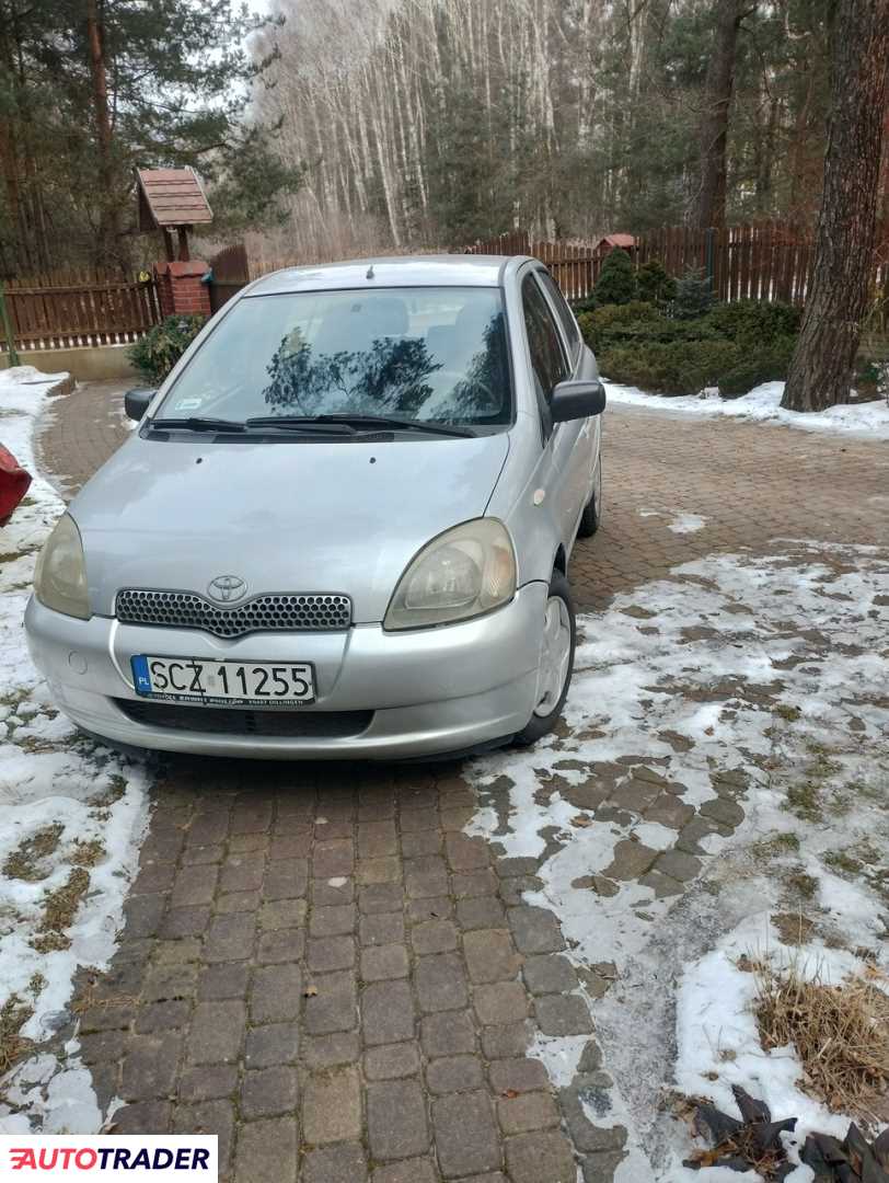 Toyota Yaris 2002 1.3 86 KM
