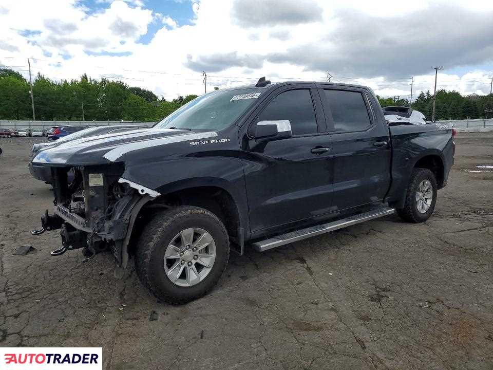 Chevrolet Silverado 2022 2