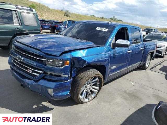 Chevrolet Silverado 5.0 benzyna 2018r. (LITTLETON)