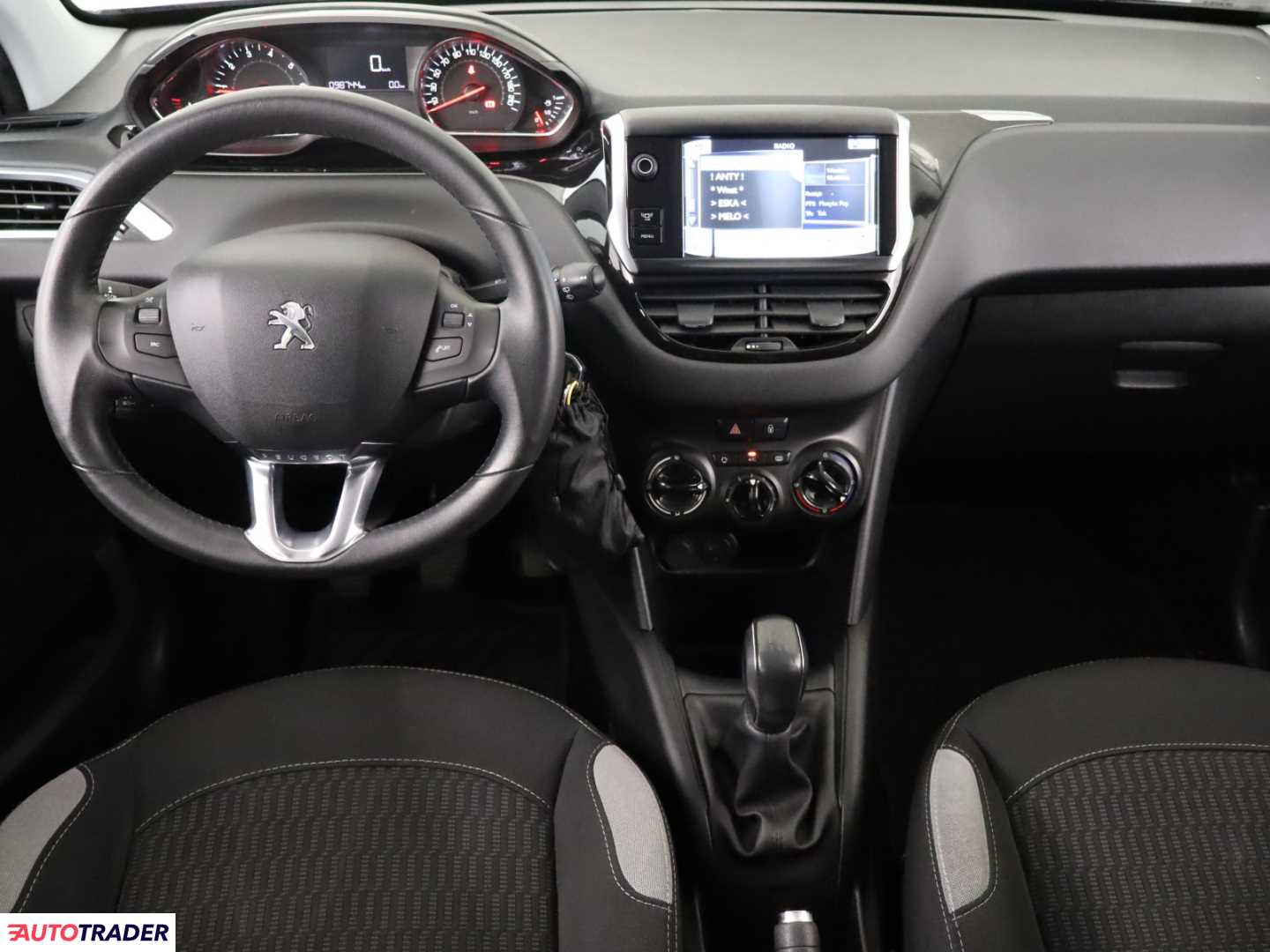 Peugeot 208 2014 1.2 80 KM
