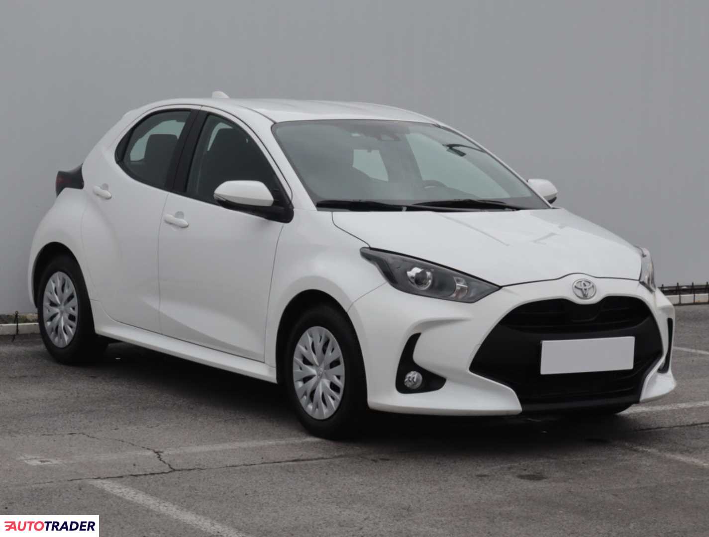 Toyota Yaris 2023 1.5 123 KM