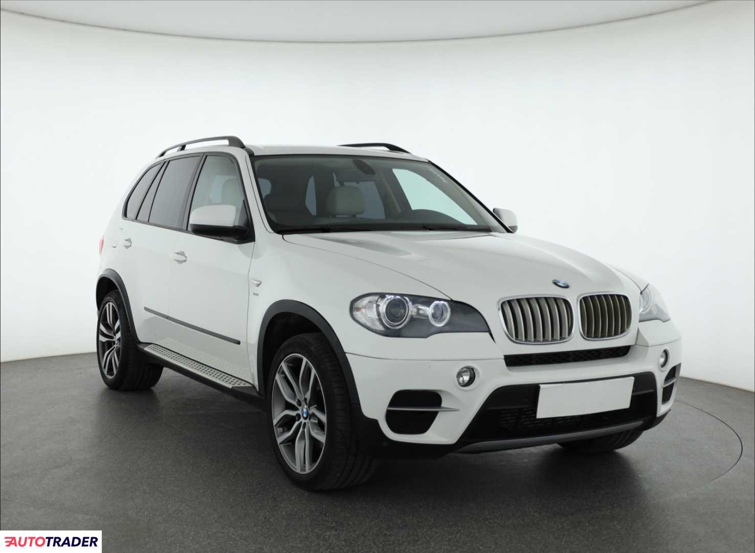 BMW X5 2011 3.0 301 KM