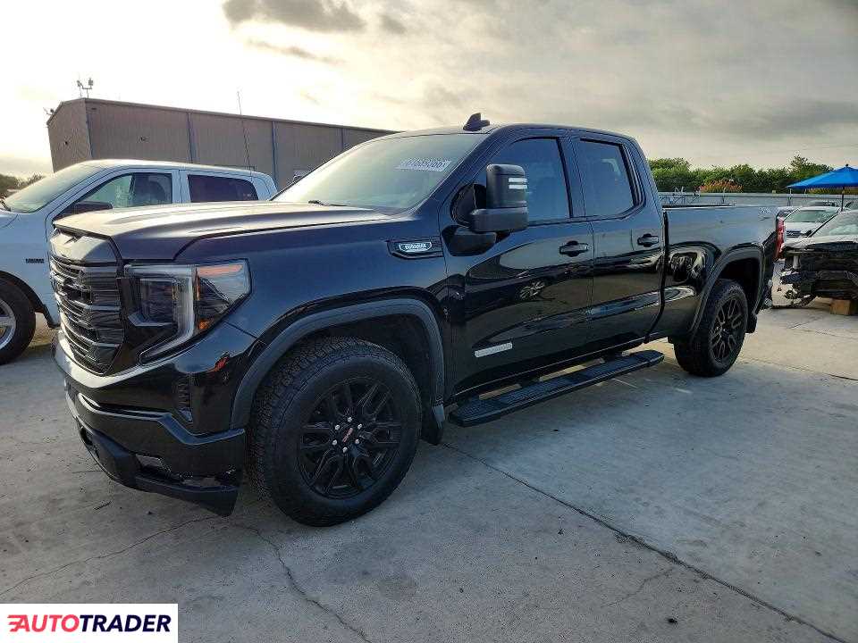 GMC Sierra 2023 3