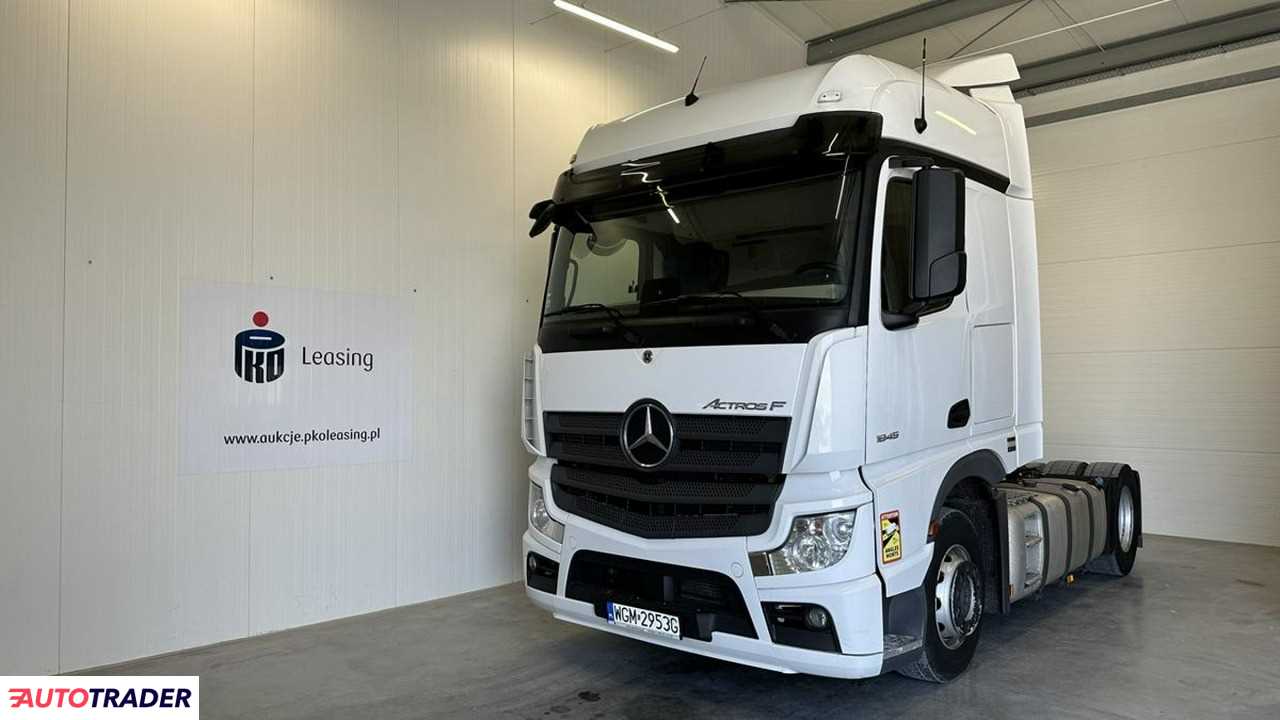 Mercedes Actros