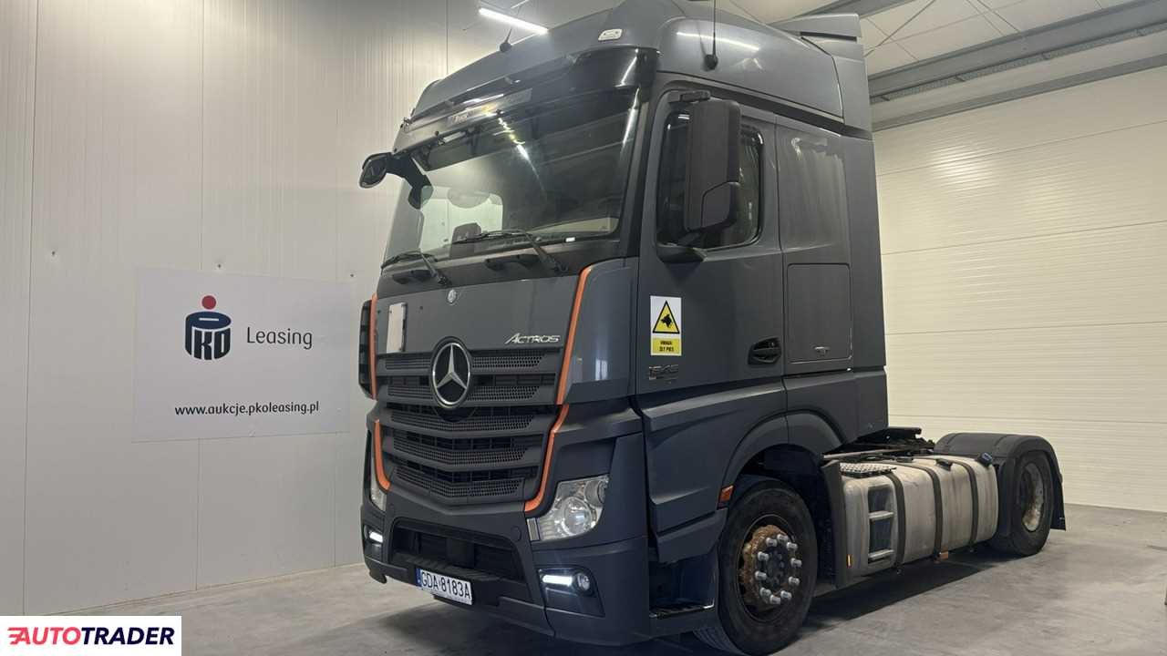 Mercedes Actros