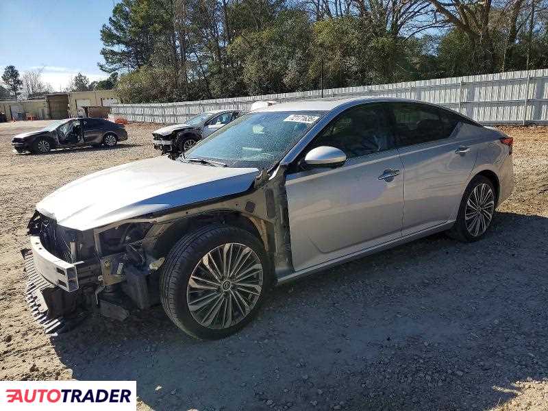 Nissan Altima 2023 2