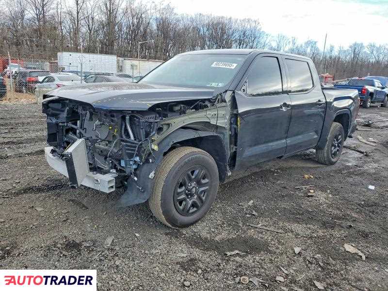 Toyota Tundra 2022 3