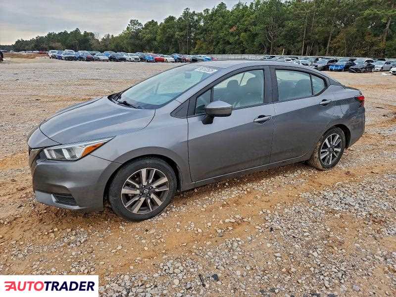 Nissan Versa 2020 1