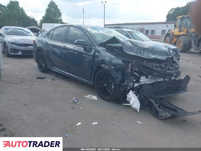 Toyota Camry 2025 2