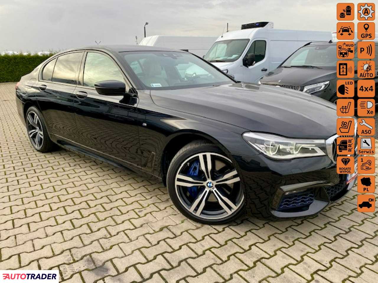 BMW 750 2017 3 400 KM