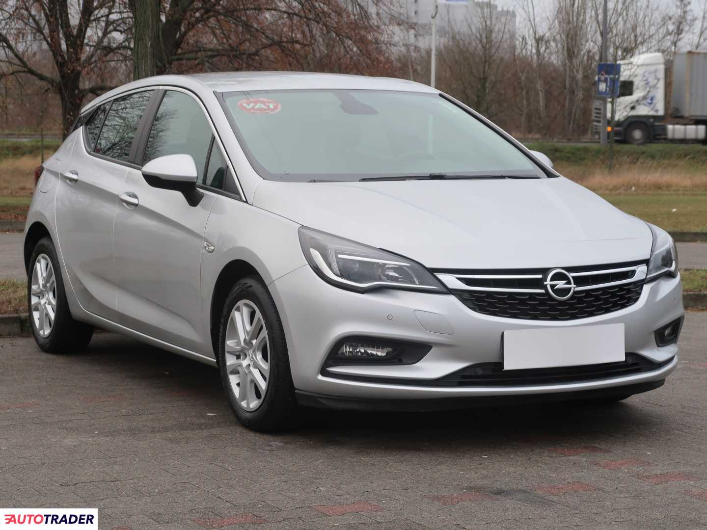 Opel Astra 2019 1.4 123 KM