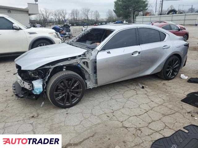 Lexus IS 2024 3