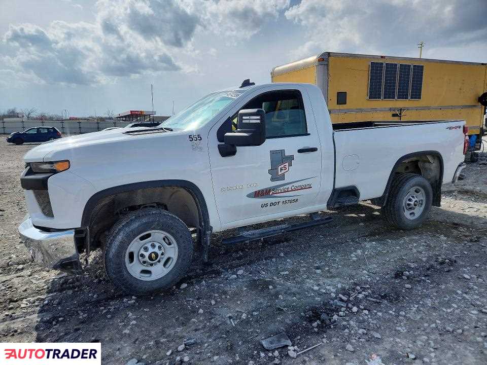 Chevrolet Silverado 2023 6
