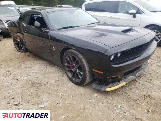 Dodge Challenger 2021 6