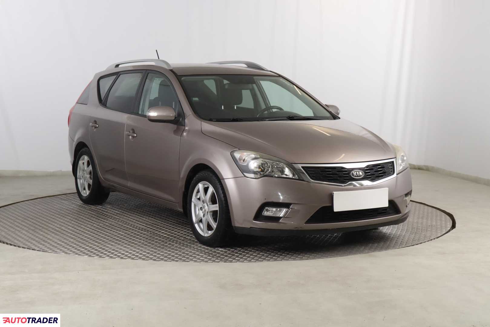 Kia Ceed 2010 1.6 123 KM Kia Ceed 2010 1.6 123 KM