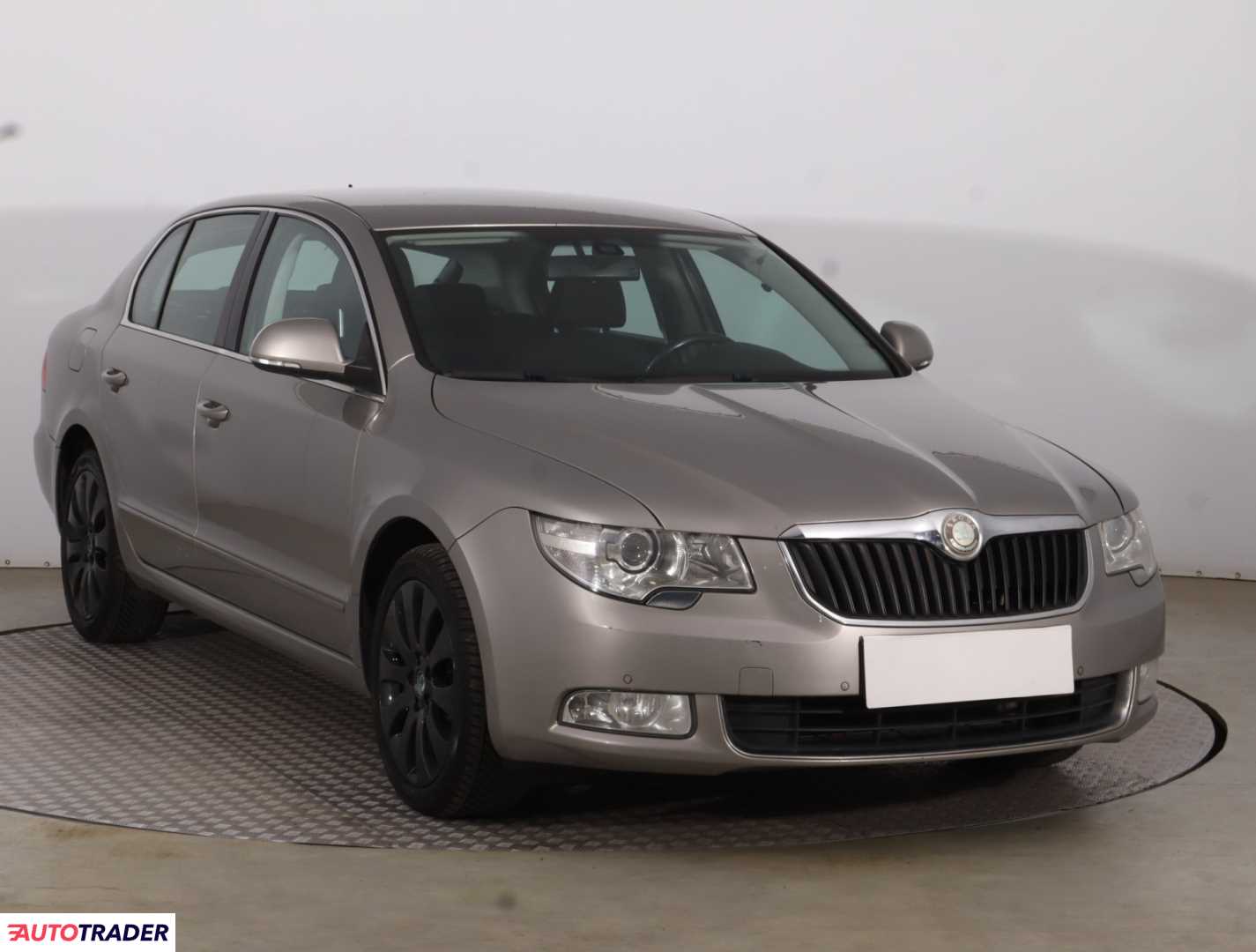 Skoda Superb 2010 1.8 158 KM