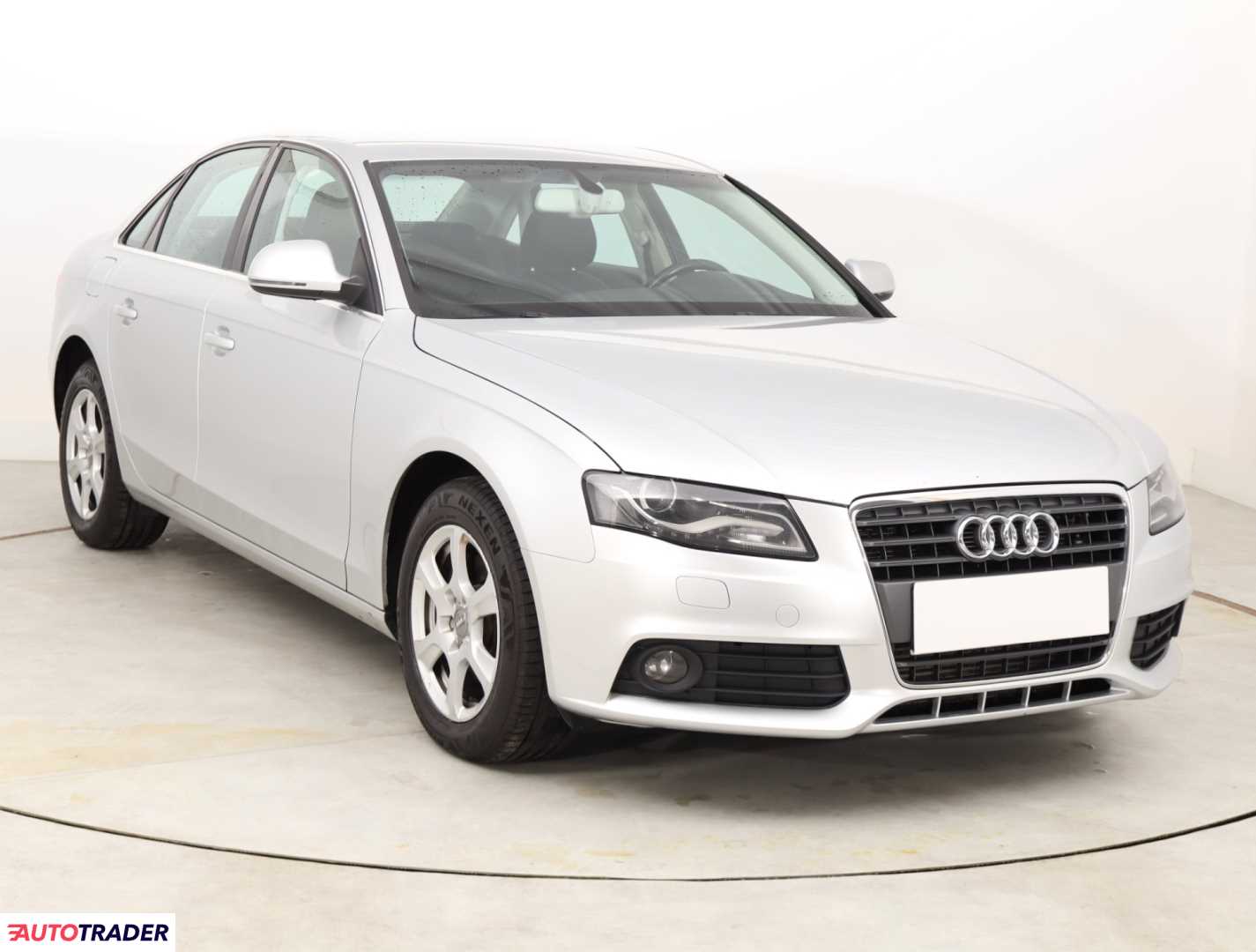 Audi A4 2011 2.0 140 KM
