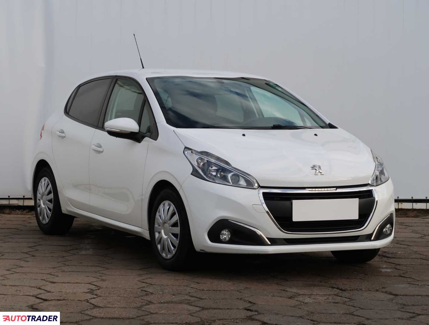 Peugeot 208 1.2 80 KM 2016r. (Piaseczno)