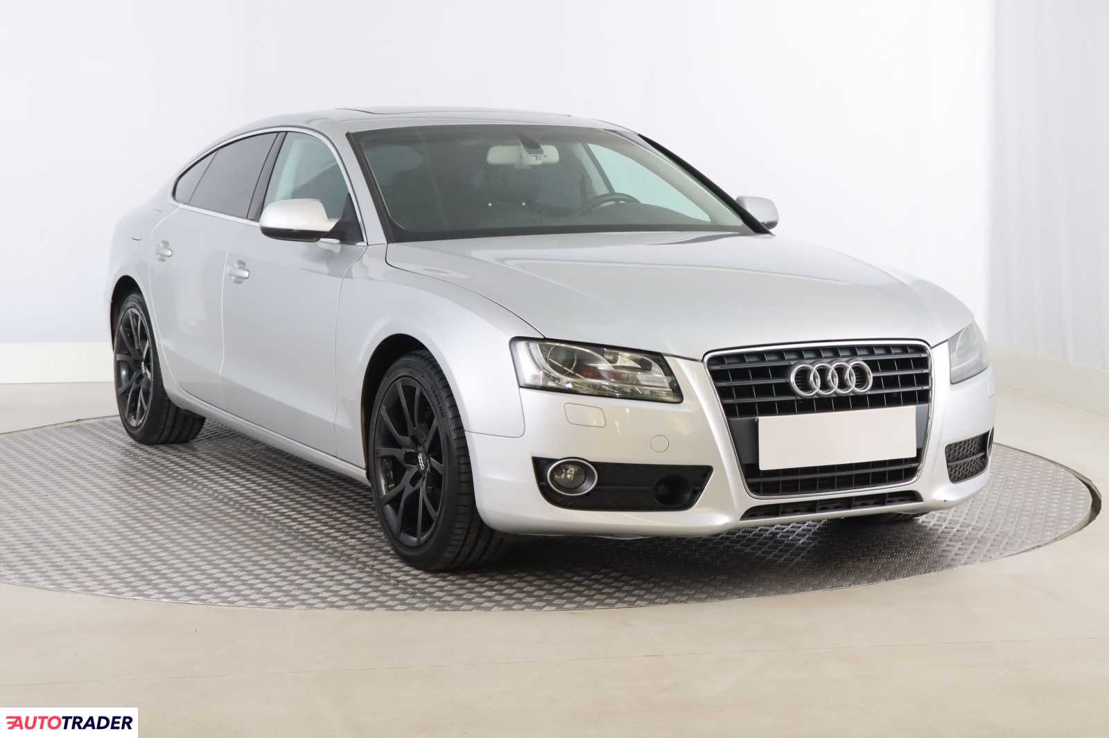 Audi A5 2009 2.0 167 KM