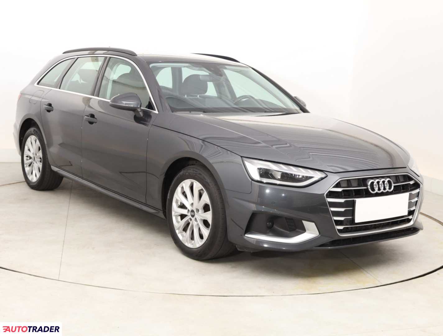 Audi A4 2021 2.0 134 KM