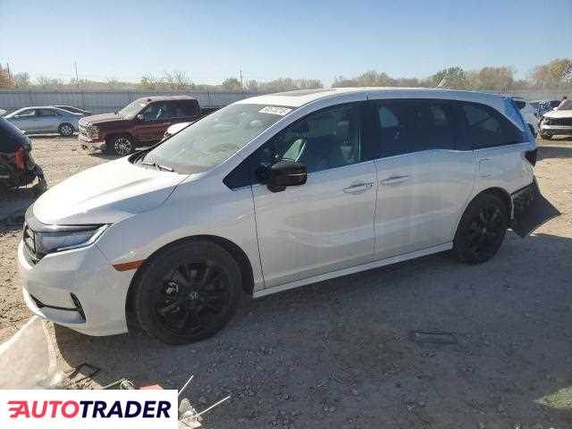 Honda Odyssey 2024 3