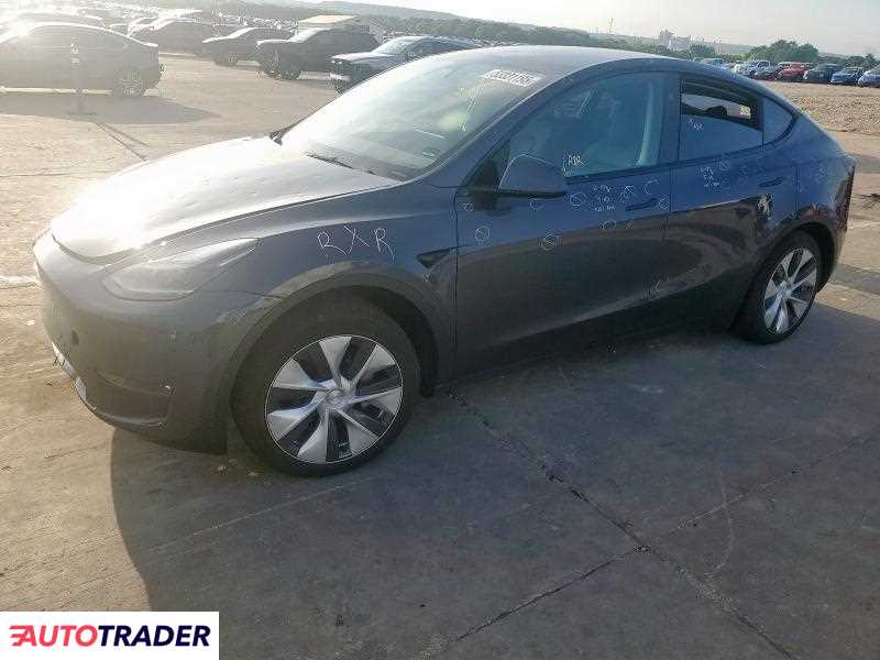 Tesla Model Y 2023 Tesla Model Y 2023